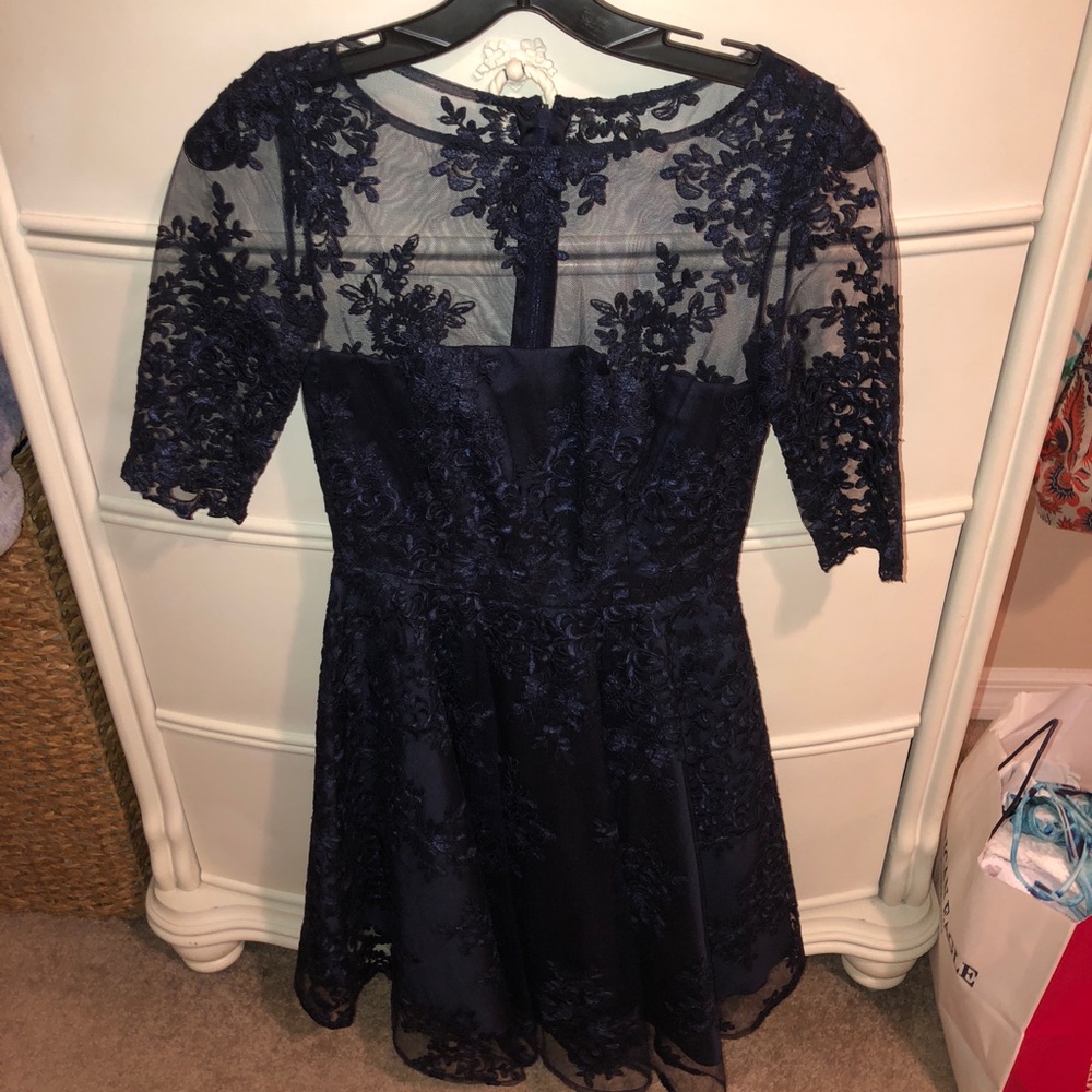 Monique Lhuillier Semi Formal Dress